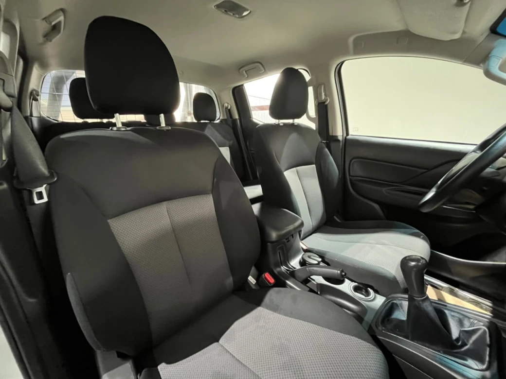 imagen 0 de vehiculo con id 2209
